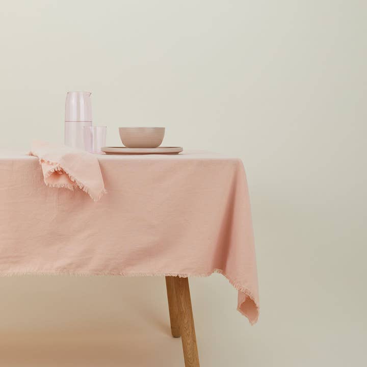 Hawkins New York - Wholesale Tablecloth - ESSENTIAL COTTON TABLECLOTHS3