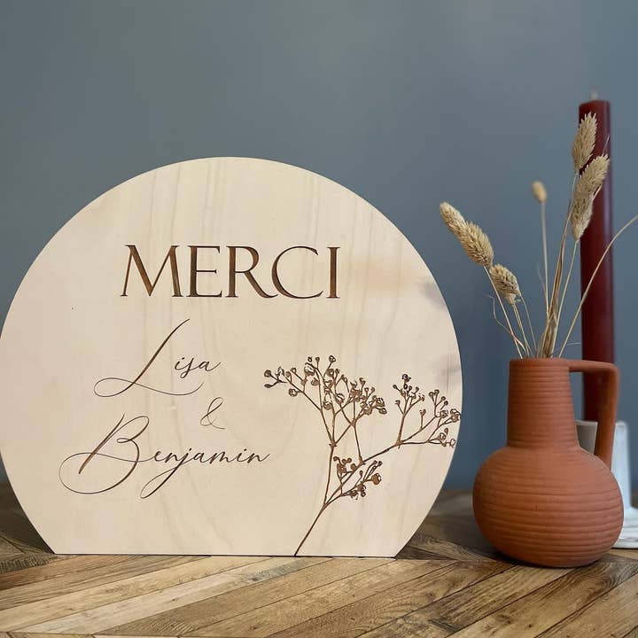 ATELIER MFK - Vendita all'ingrosso Decorazioni da tavolo - Urna in legno personalizzata con incisione | Matrimonio4