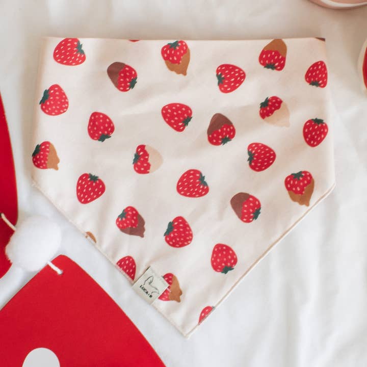 Bandana Chocolate Morango por atacado de Luca and B