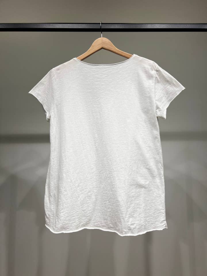 L'Emotion - Wholesale T-Shirt - Women's - Short Sleeve Round Neck T-Shirt 100% Cotton
