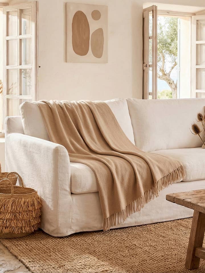 Kaschmirdecke Paris for wholesale by EMAAL Cashmere GmbH