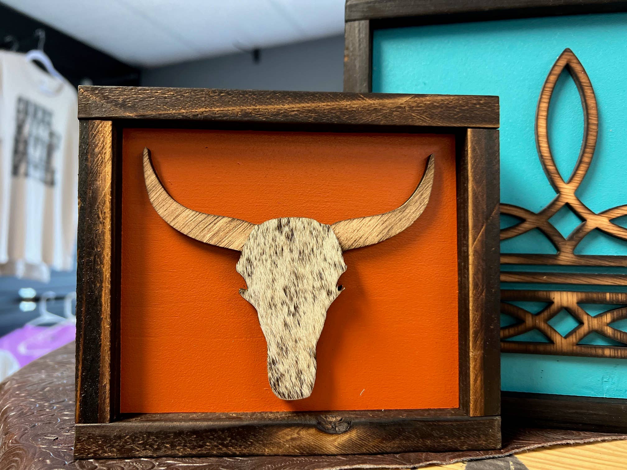 Twisted Iron Wholesale - Wholesale Wall Accent - Small bullskull decor 1