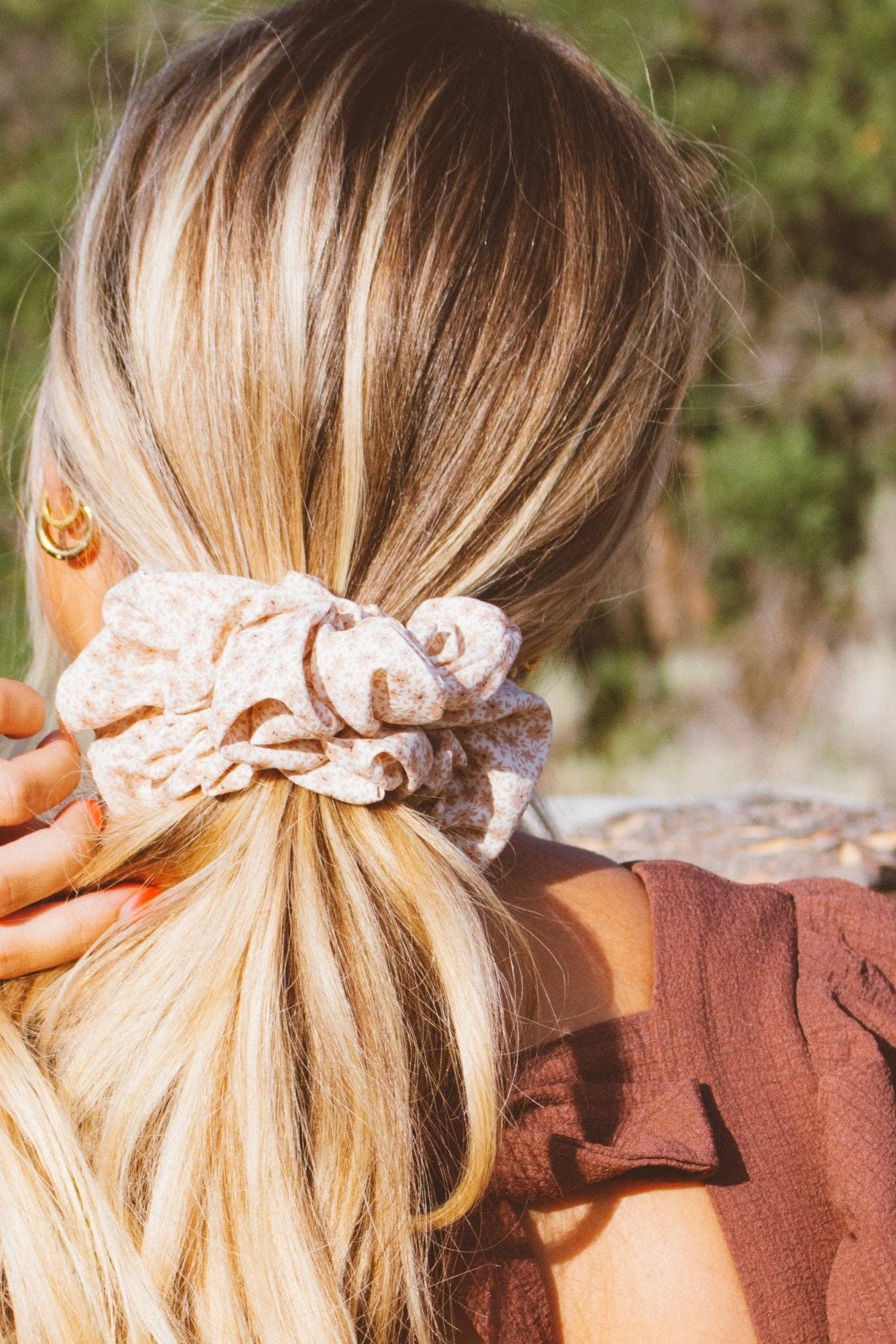 Shop Andi - Wholesale Scrunchie - Women's - Sawyer Jumbo Scrunchie2