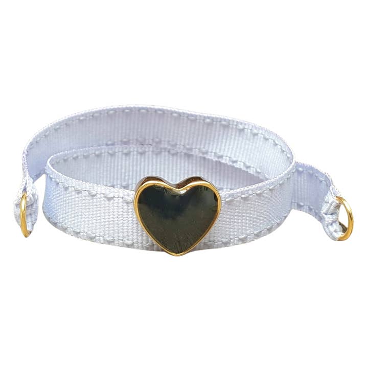 BRACCIALE GLICINE IMPUNTURA PERA CUORE SMALTO NERO SU DORATO per la vendita all'ingrosso da parte di Smartever Srl