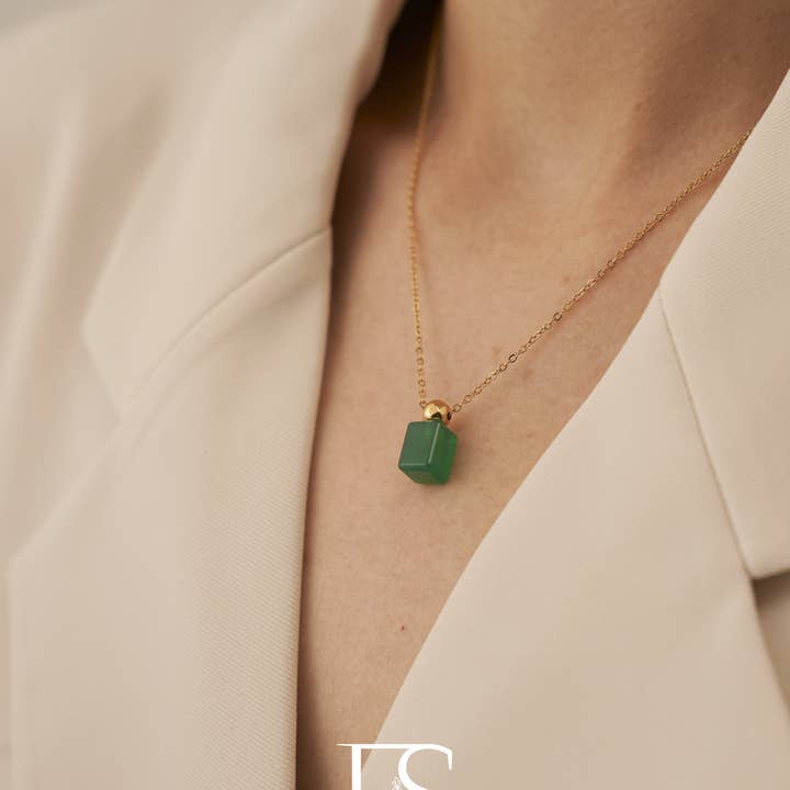 Furano Studio - Wholesale Pendant/Charm Necklace - 18K Gold Plated Green Cube Pendant Necklace