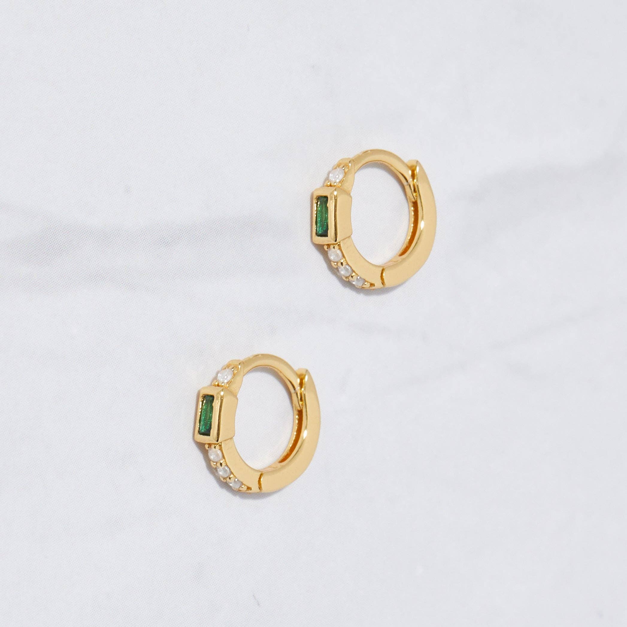 Sami Jewels - Wholesale Huggie Earrings - Emerald Baguette Huggie Earrings9