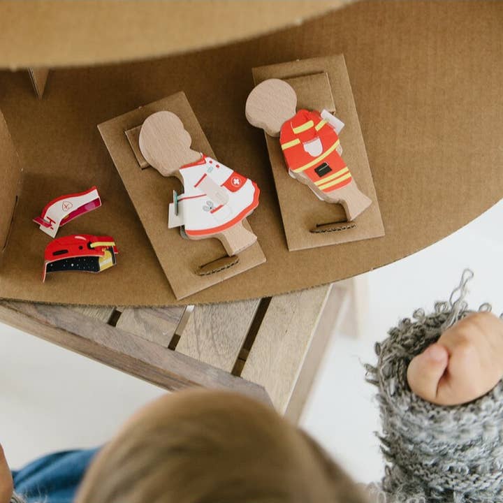 Paulette Et Sacha - Wholesale Doll Clothing - Kids - Wooden doll clothing - Garde Robe Les Métiers3