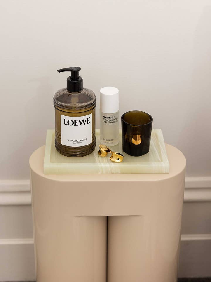 Lunar Vanity Tray (Green Onyx/White Veins) for wholesale by il Pietra