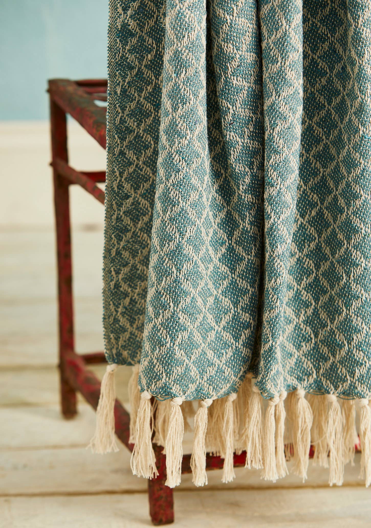 Namaste - Wholesale Throw Blanket - Agadir Handloom Recycled Throw3