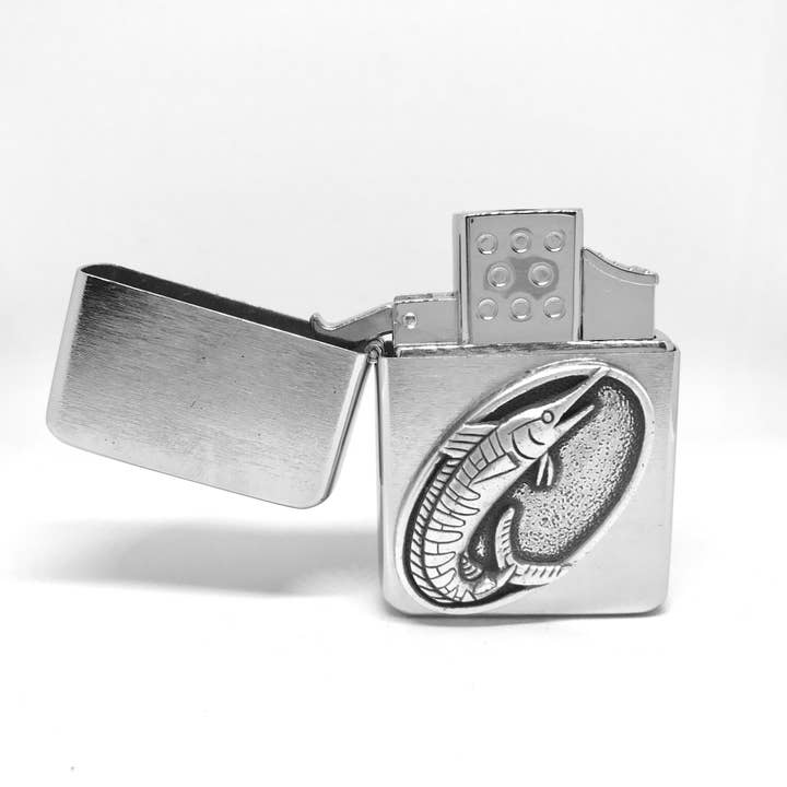 Briquet de poche de pêche Marlin pour la vente par Cigar Cutters by Jim