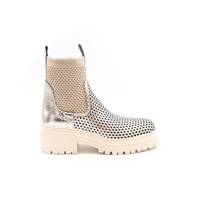 Casta - Wholesale Chelsea Boots - Women's - Fox4