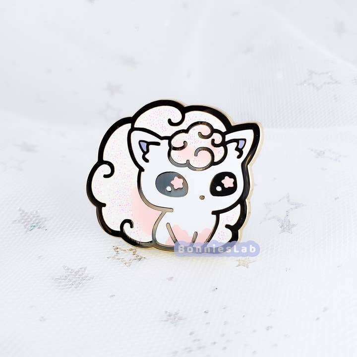 Bonnies Lab - Wholesale Lapel Pin/Button - Shiny Alolan Vulpix Enamel Pin