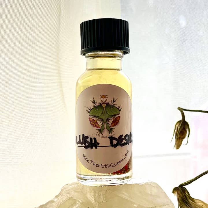 Huile Lush Desire pour la vente par The Moth Queen