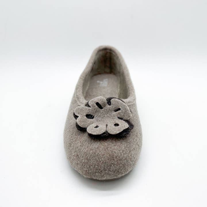 thies 1856 ® Eco Ballerina vegan beige for wholesale on Faire2