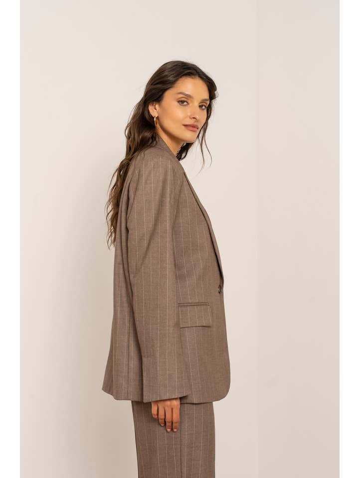 Attentif Paris - Wholesale Blazer - Women's - Oversized pinstripe blazer7
