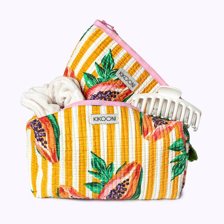 Sminkväska "My Papaya Life" handgjord med blocktryck och kantha-broderi för wholesale av kikooni