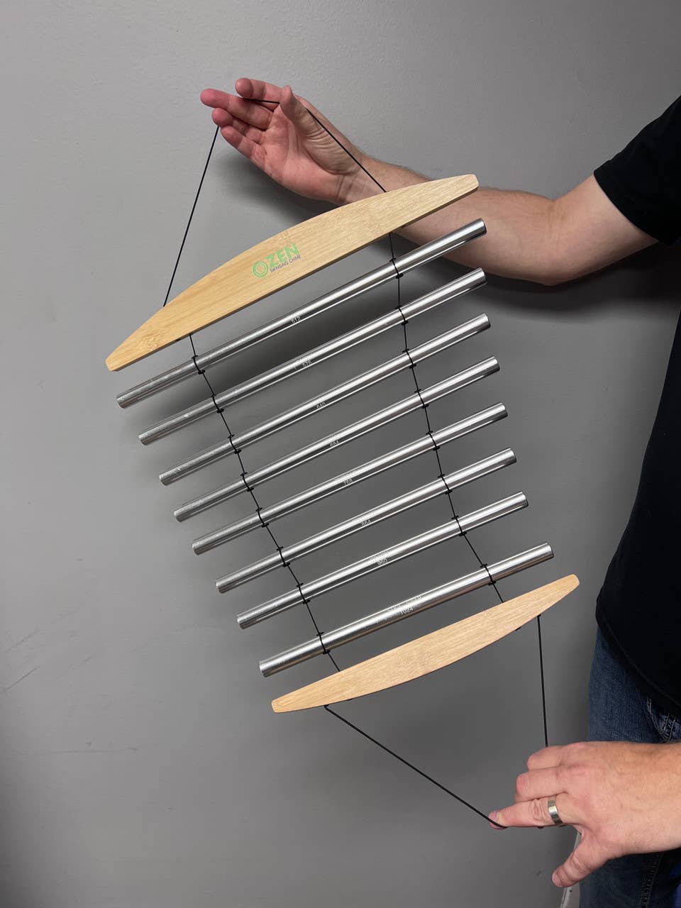 HK Higher Knowing - Wholesale Wind Chime - Zen Chakra Swinging Chime 8 Note 440 Hz3