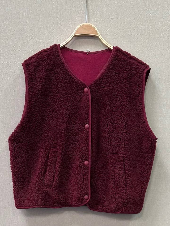 SWEET MAGIC MODA Y COMPLEMENTOS - Wholesale Outerwear Vest - Kids - SHEEPSKIN VEST 4