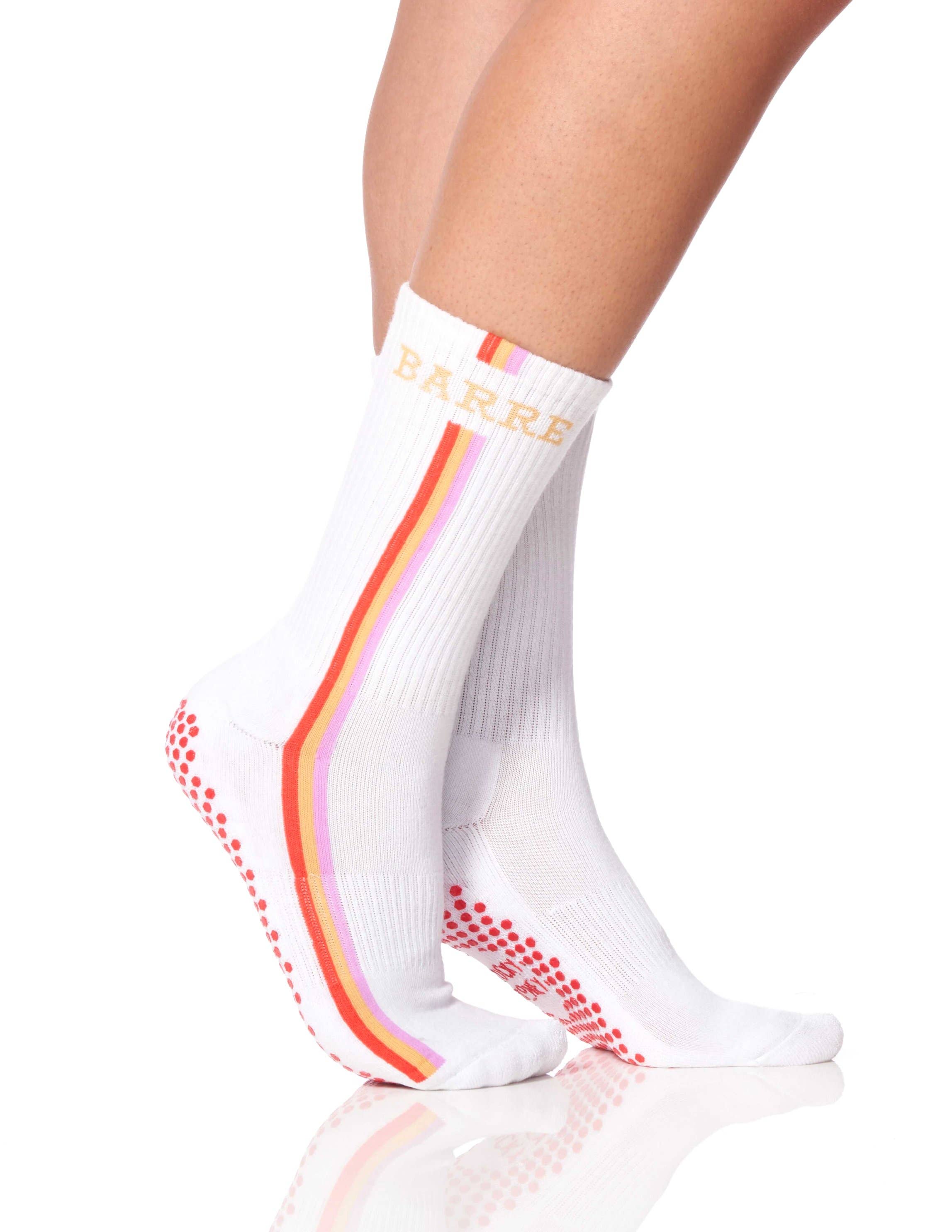  TAVI Women's Maddie Grip Socks - Non-Slip Pilates Socks with  Grips for Women, Yoga Socks, Barre Socks : Clothing, Shoes & Jewelry