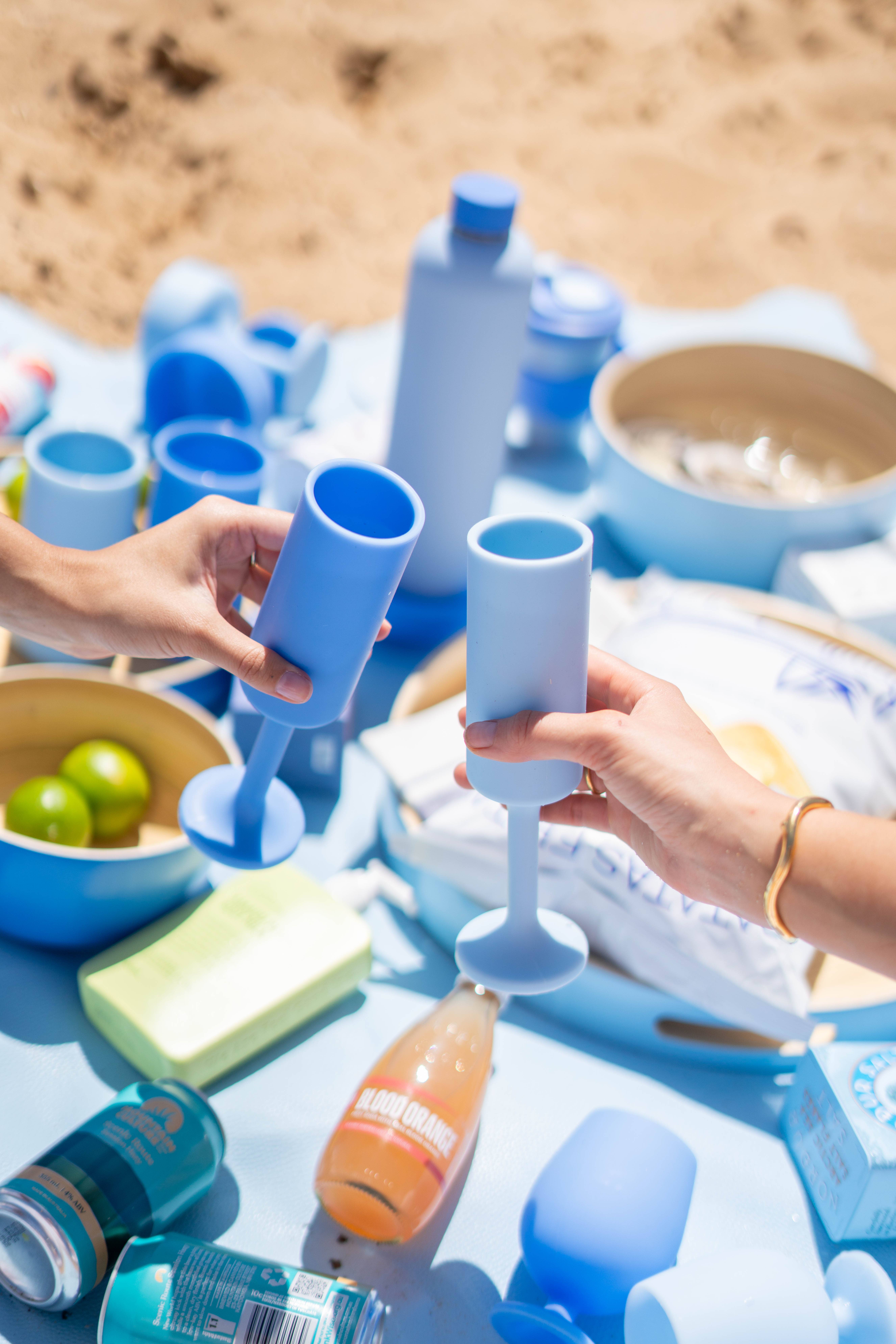 porter green | style + sustainability – Großhandel Champagnerflöten – Sky+ Kingfisher |Seff |Unzerbrechliche Champagnerflöten aus Silikon9