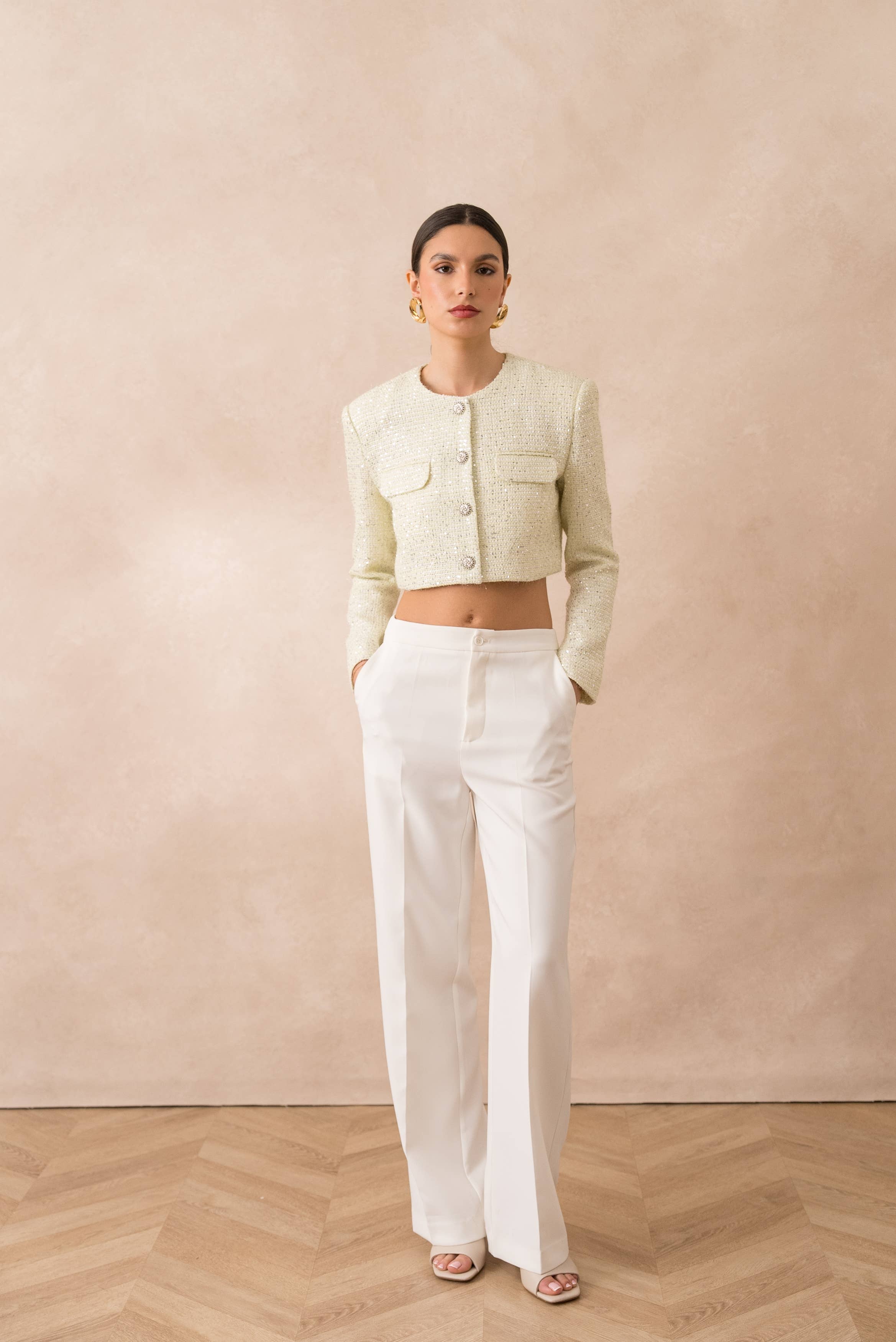 Attentif Paris – Großhandel Jacke – Damen – Kurze Tweedjacke mit Pailletten ohne Kragen18