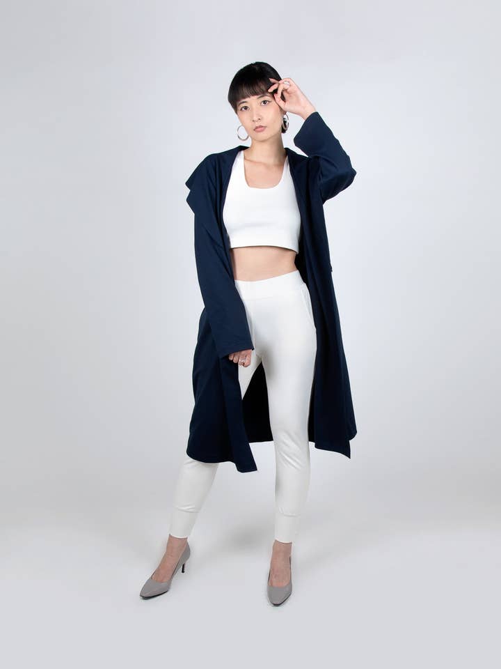 Trenchcoat mit Schalkragen in Navyblau für den Großhandel von Paridaez