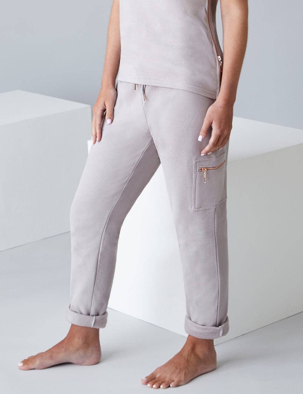 Doven – wholesale Athletic sweatpants/jogging bottoms – Women's – Helvi Combat Joggers - Ink3