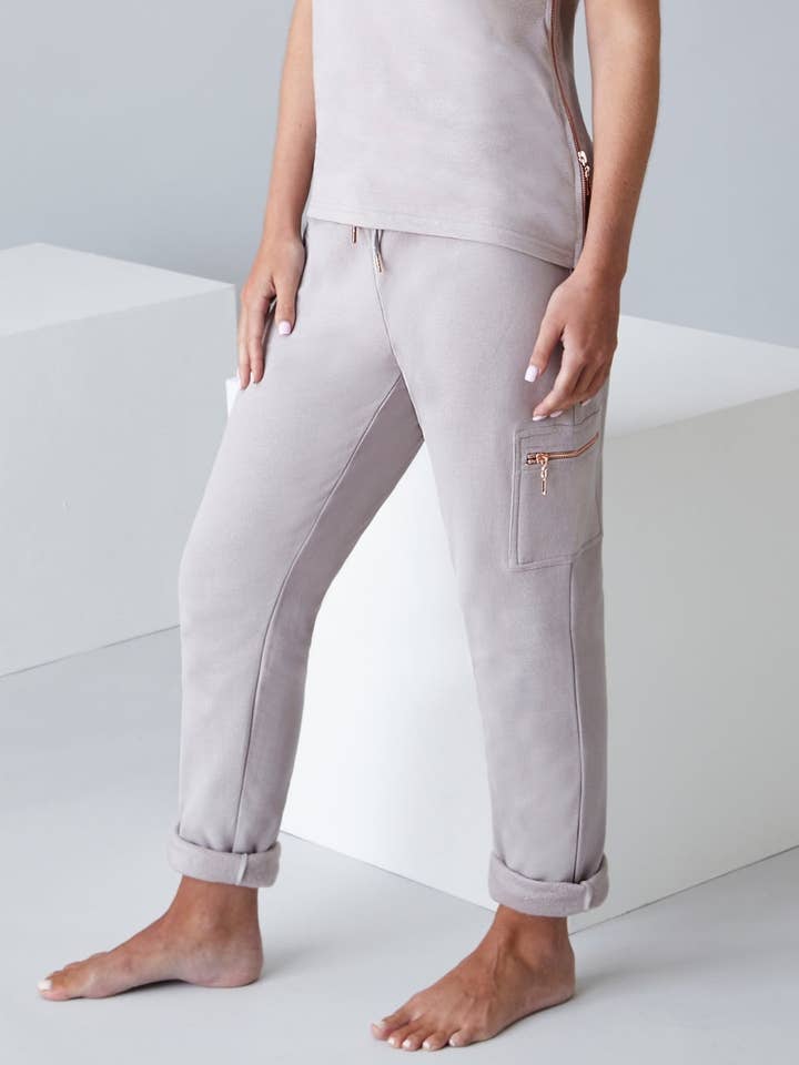 Doven – wholesale Athletic sweatpants/jogging bottoms – Women's – Helvi Combat Joggers - Ink3