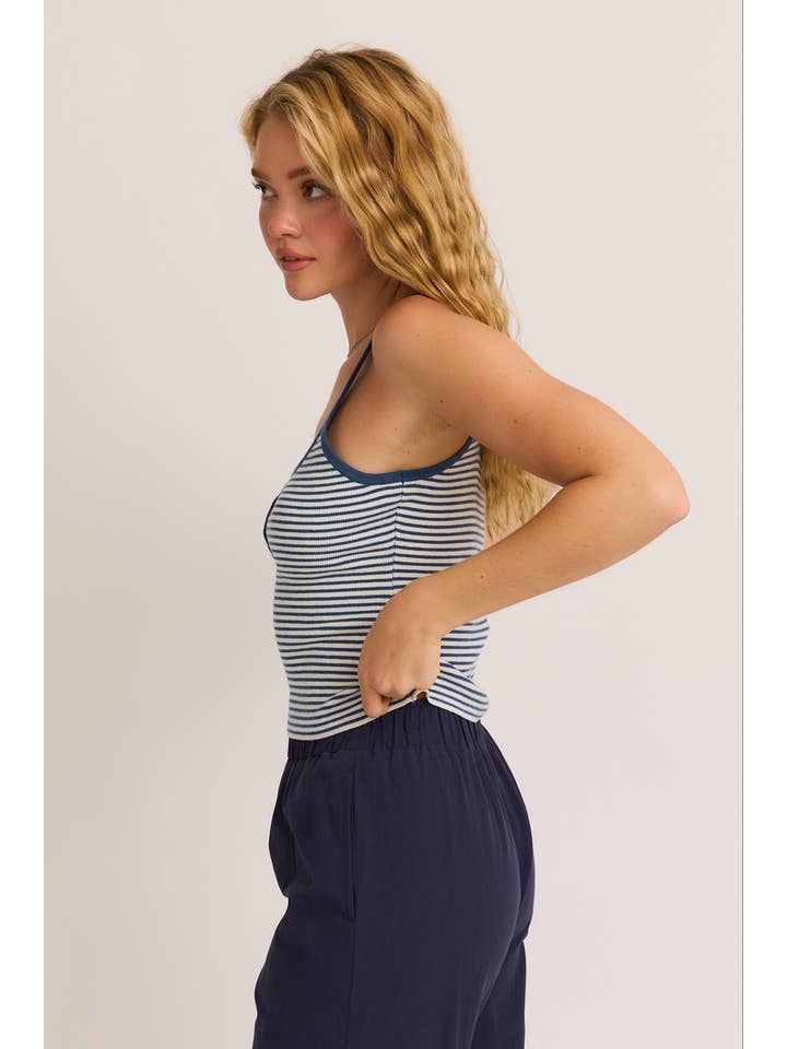 LE LIS - Wholesale Tank Top - Women's - SCOOP NECK SWEATER TANK TOP