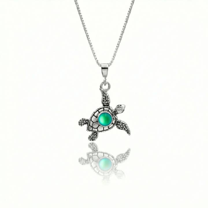 Kleine Schildpad Hanger voor wholesale door LeightWorks - Aurora Crystal Jewelry