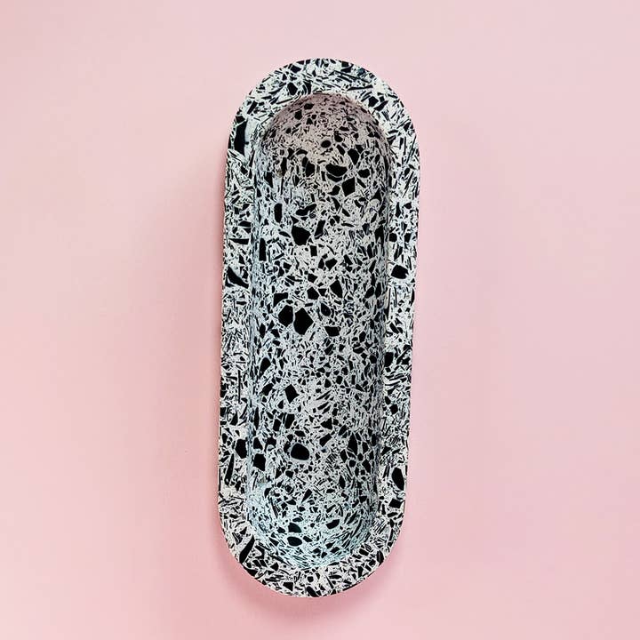 Hey Kiddo Co. - Venta al por mayor Organizadores de escritorio - Bandeja de papelería de terrazo blanco y negro5