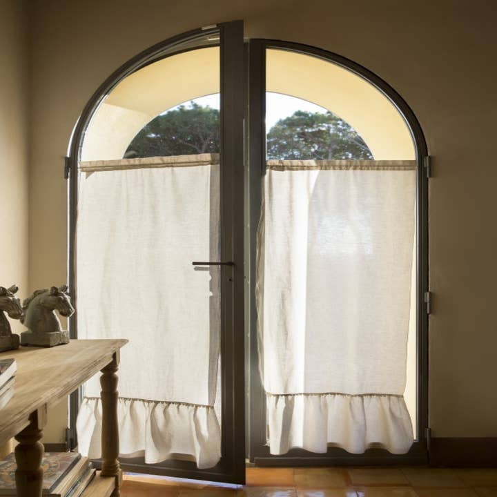 Pair of Volant tendons for wholesale by Chez Moi