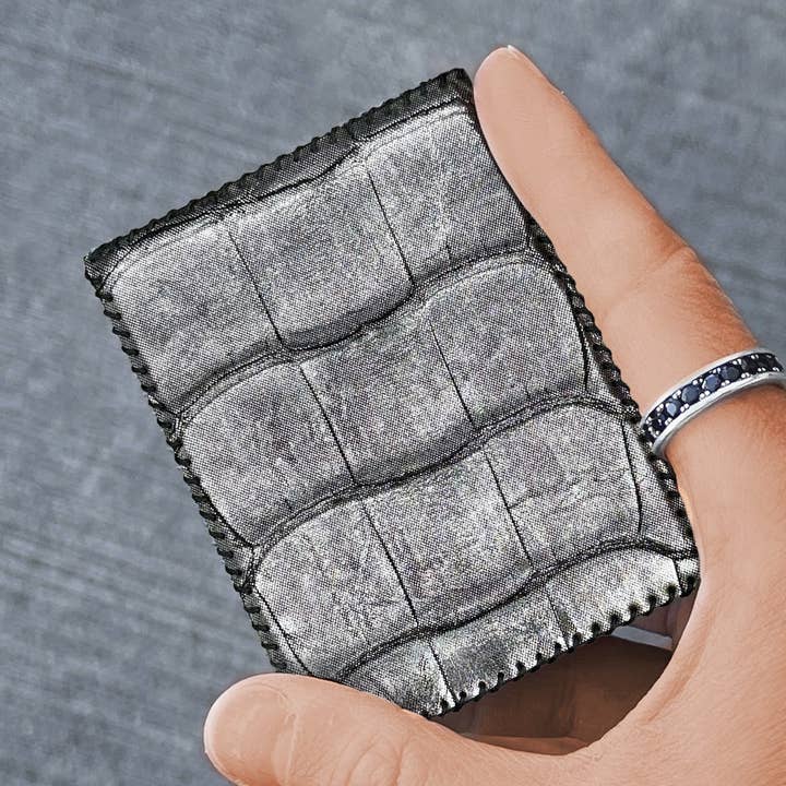 Wildcard — Gunmetal Alligator, Groß für den Großhandel von Magic Items