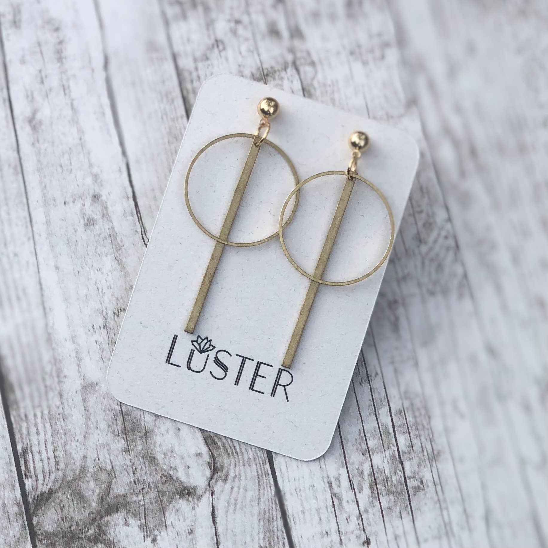 LUSTER - Vendita all'ingrosso Orecchini pendenti - Orecchini leggeri minimalisti in ottone1