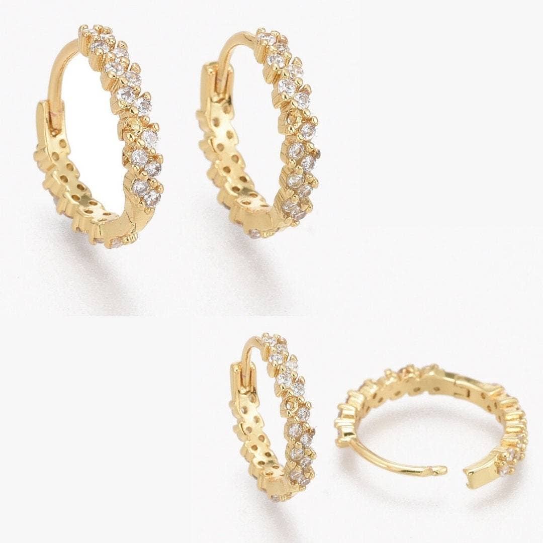 Ivy Gold Co. - Vente Petits anneaux - Créoles Huggie en or micropavé en zircone cubique, plaquées or 18 carats, créoles Huggie, petites créoles, créoles en or, huggies en or1