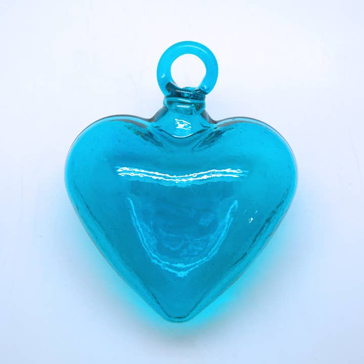 Contreras Designs - Wholesale Decorative Tabletop Object - MXAH-H- Medium Glass Heart Ornament3
