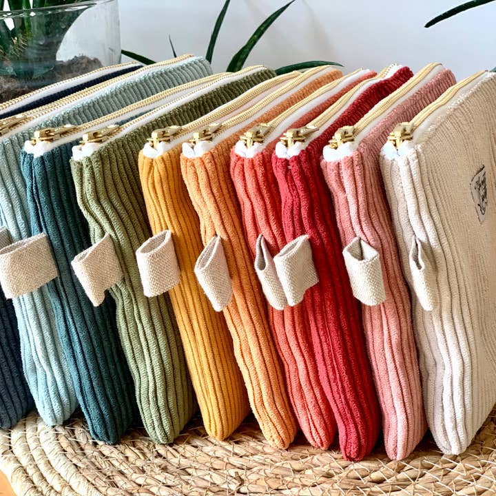 BARBE MELISSA EI - La petite canette - Wholesale Pouch - Women's - Corduroy pouch1