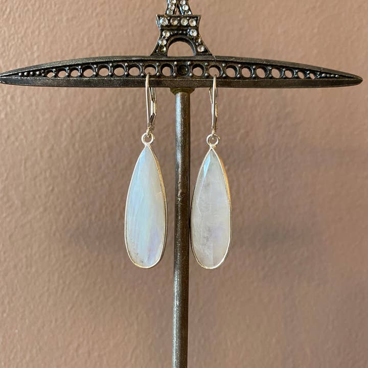 HER Story - Vendita all'ingrosso Orecchini pendenti - Orecchini lunetta - Lacrima lunga5