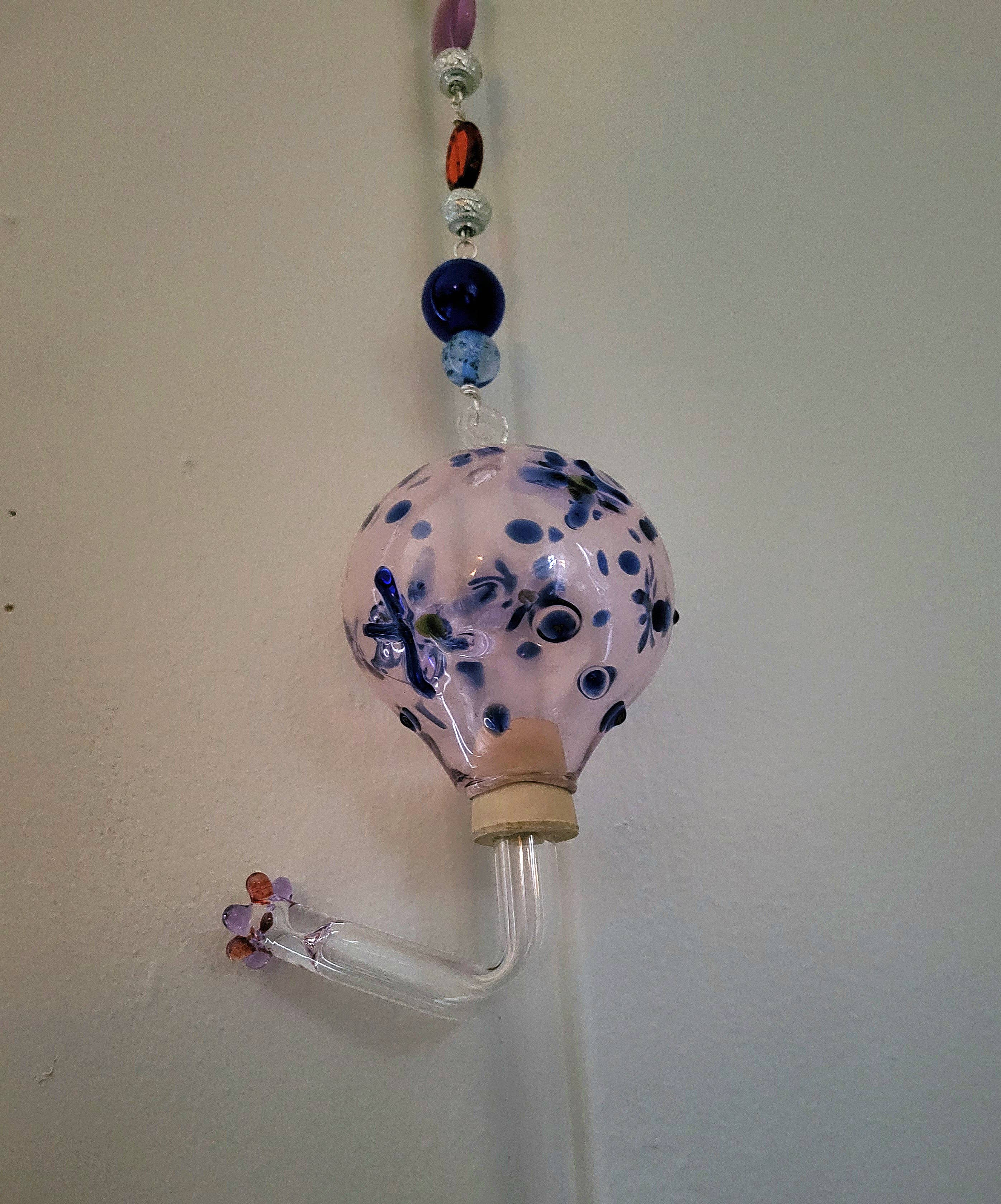 AB Glass Designs - Wholesale Bird Feeder - Blown Glass Hummingbird Feeder1