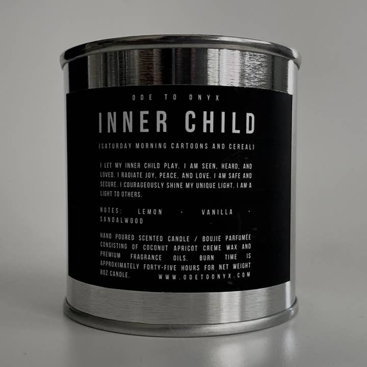 Inner Child | Candela al limone+vaniglia+legno di sandalo da 250 ml per la vendita all'ingrosso da parte di Ode to Onyx