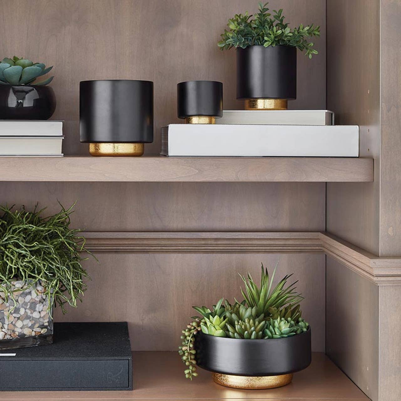 47th & Main (Creative Brands) - Wholesale Plant Pot - Glass Footed Votive - Small2