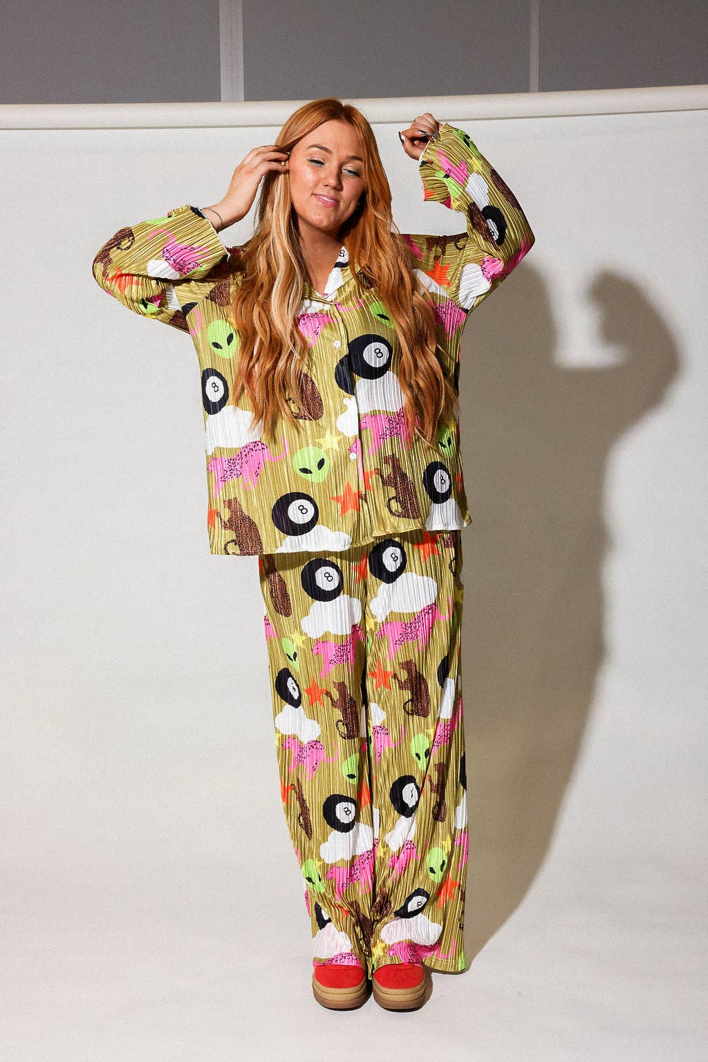 Burnt Toast – Engroshandel Bukser - Dame – Vi kommer i fred Alien Plissé sæt **PÅ LAGER IGEN**13