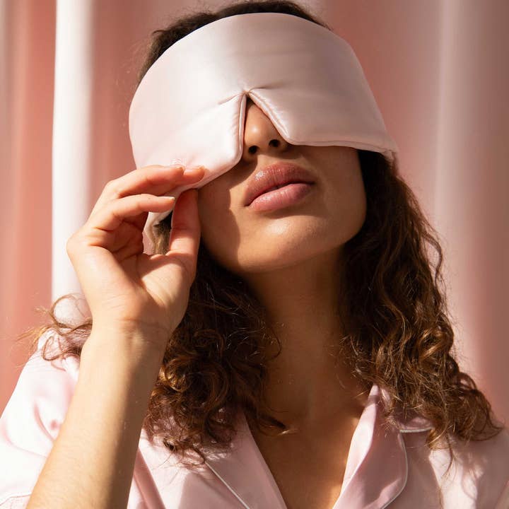 Drowsy Sleep Co. - Wholesale Sleep/Eye Mask - Sunset Pink Silk Sleep Mask3