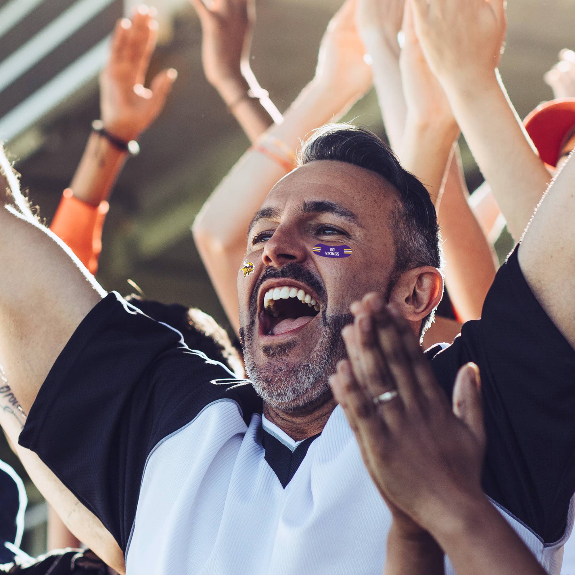 Rico Industries - Wholesale Temporary Tattoo - NFL Football Minnesota Vikings  Vertical Tattoo3