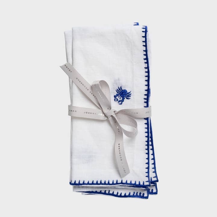Serviettes de table brodées Crabe, blanc, lot de deux pour la vente par Joanna Buchanan