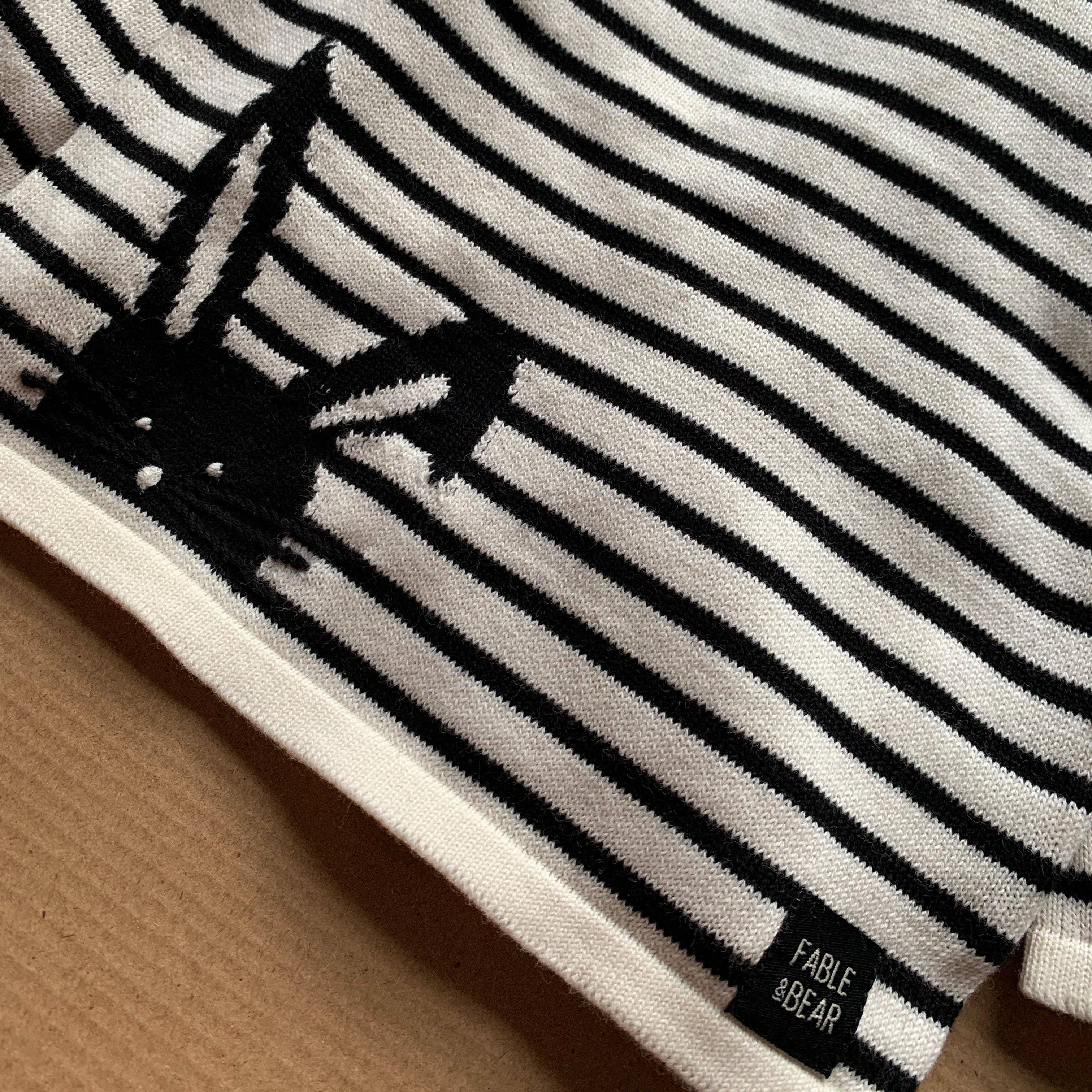 Fable & Bear - Vente Pull en maille – enfant - Pull à rayures « Hop To It » en coton biologique avec motif lapin4