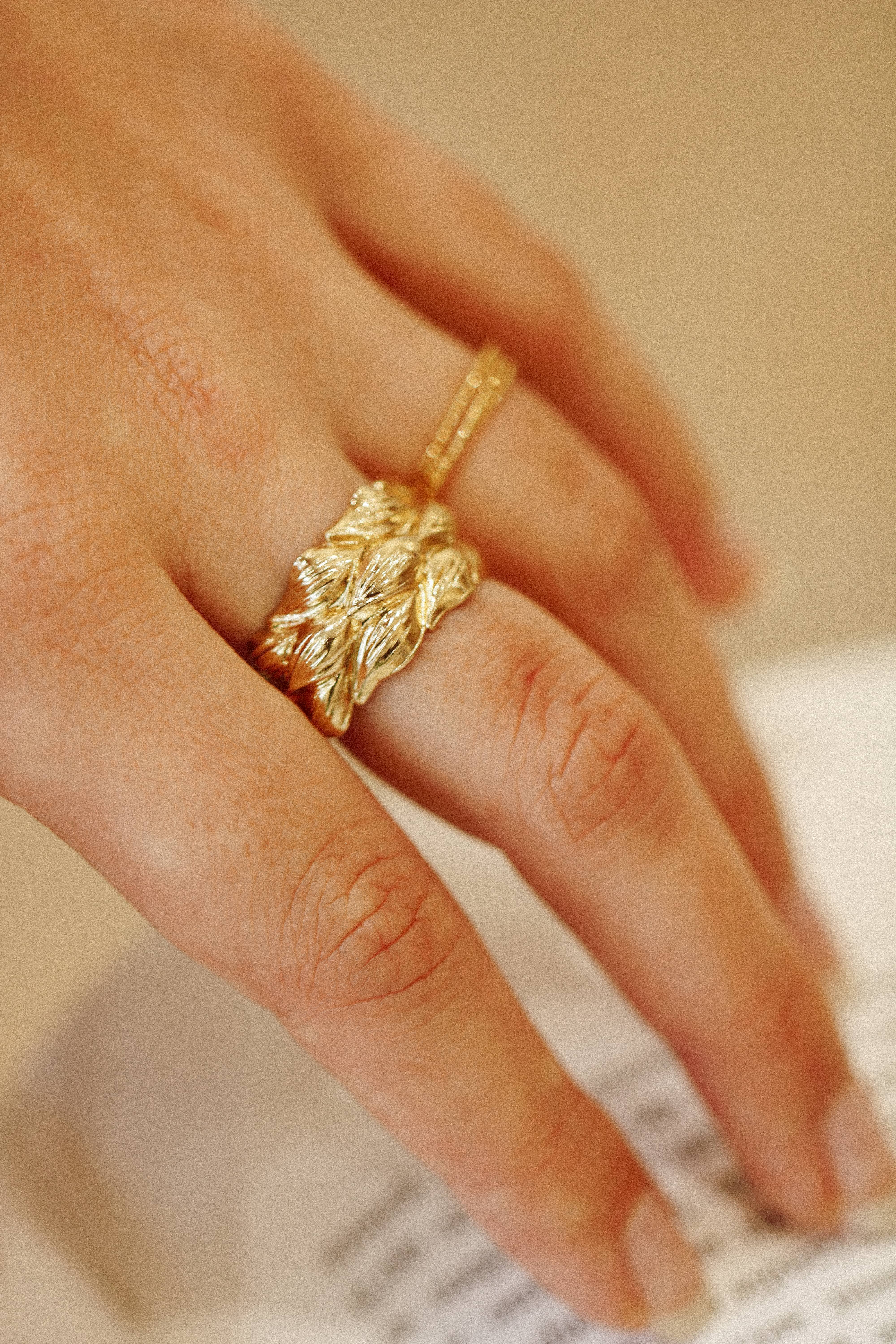 Kariboobijoux - Wholesale Band/Stacked Ring - Estrella Leaf Ring1