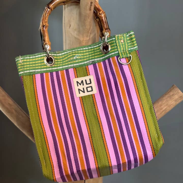 Mini cabas en nylon avec poignée en bambou - Zeste de citron vert pour la vente par Muno