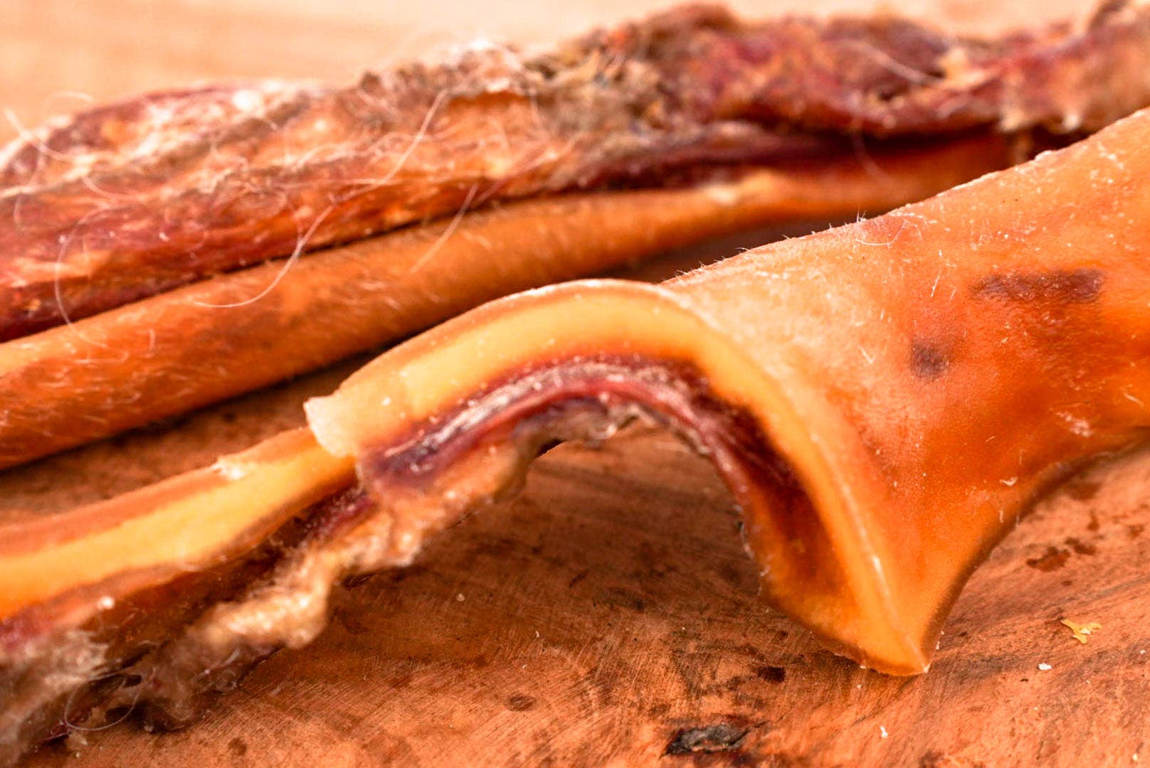 Cookies Laden - Wholesale Pet Treats - Dog - Beef scalp 30 cm extra hard | piece1