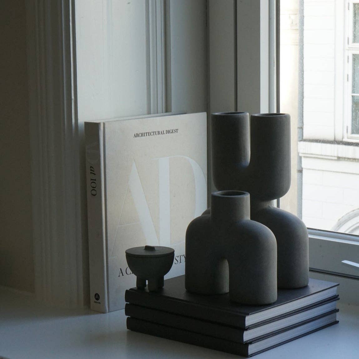 Studio Nordhaven - Wholesale Decorative Tabletop Object - Cobra Uno Mini - Dark Grey4